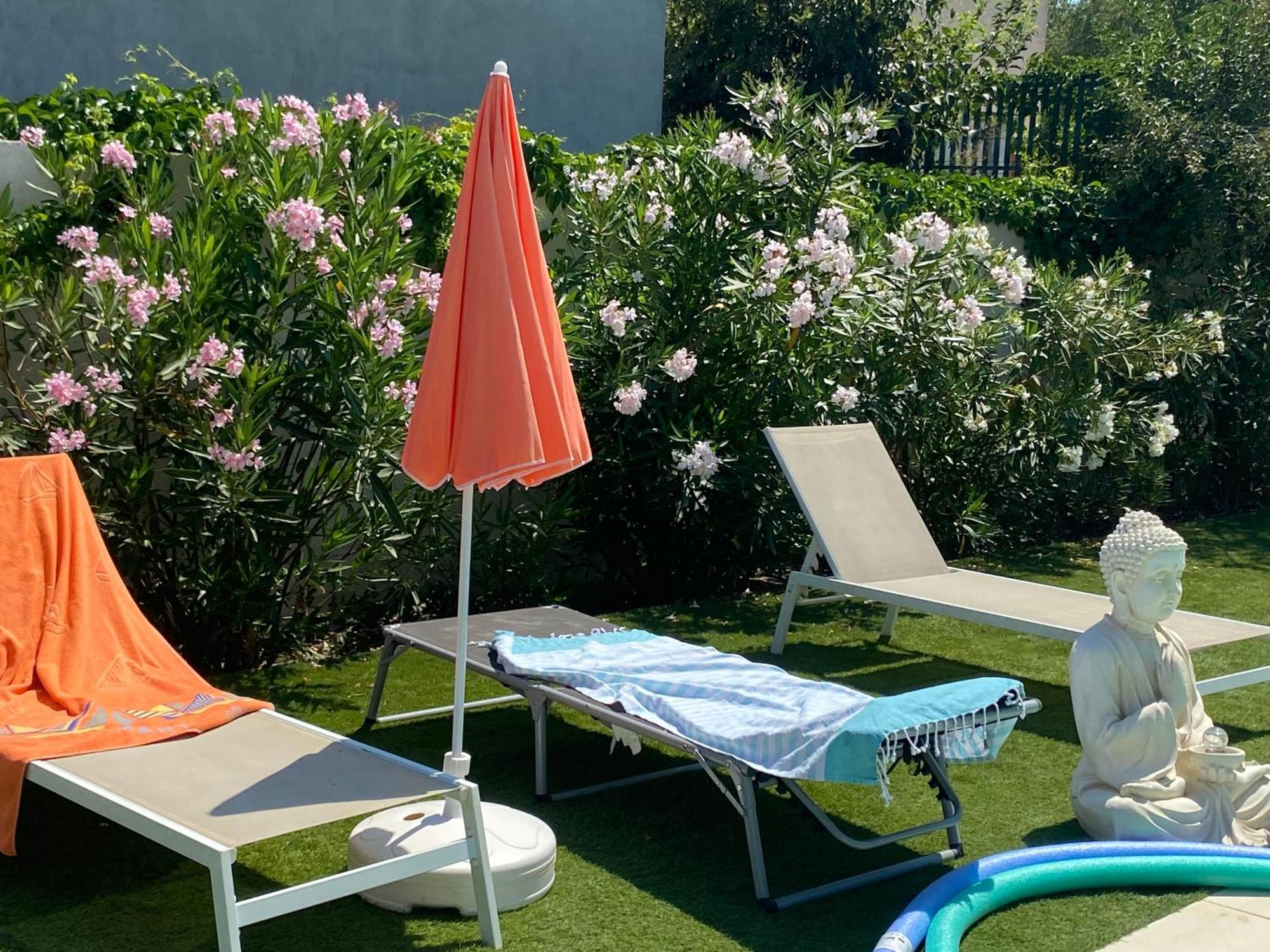 Gite Climatise Avec Piscine Sur Les Hauteurs De 볼렌느 외부 사진